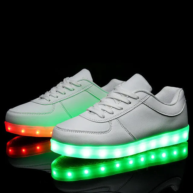 2017 Hot New Spring autumn Kids Sneakers Fashion Luminous Lighted Colorful LED lights Children Shoes Casual Flat Boy girl Shoes