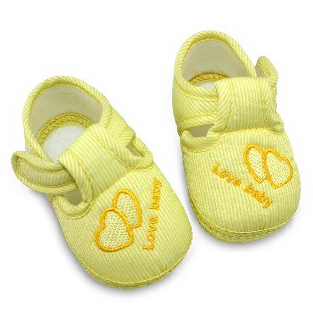 Cute Heart Print Baby Shoes Infant Girl Boy Anti-slip Soft Cotton Soled Sneaker