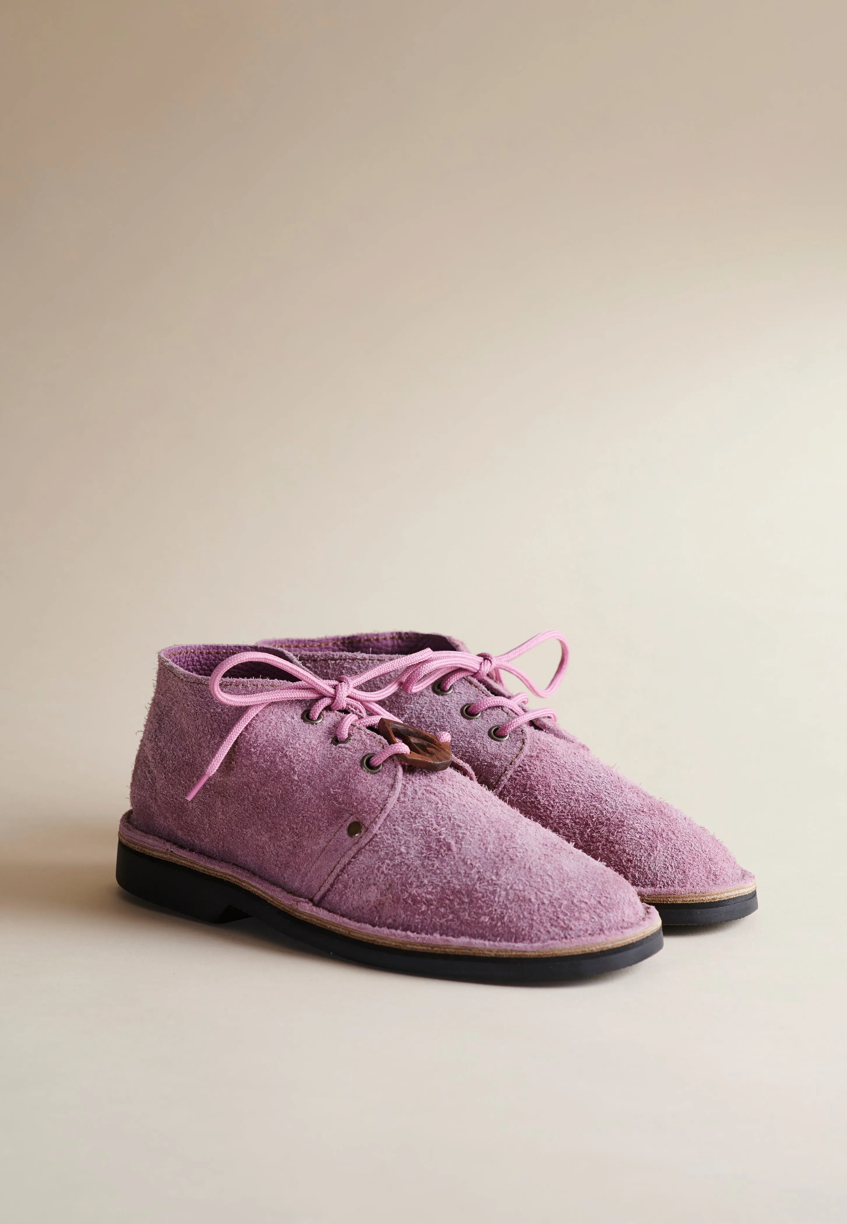 Erongo Vellies in Lavender Suede