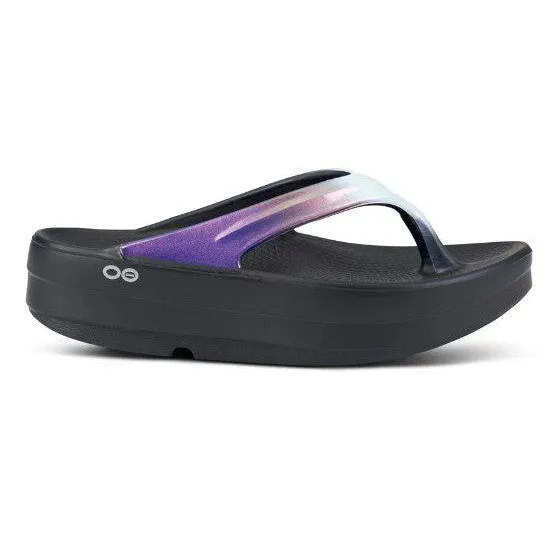 OOFOS Women's OOmega OOlala Luxe Sandals