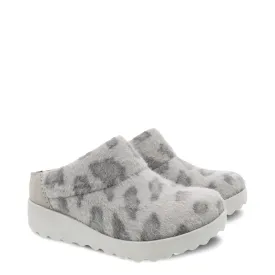 Women's Dansko Lucie Color: Grey Leopard Wool