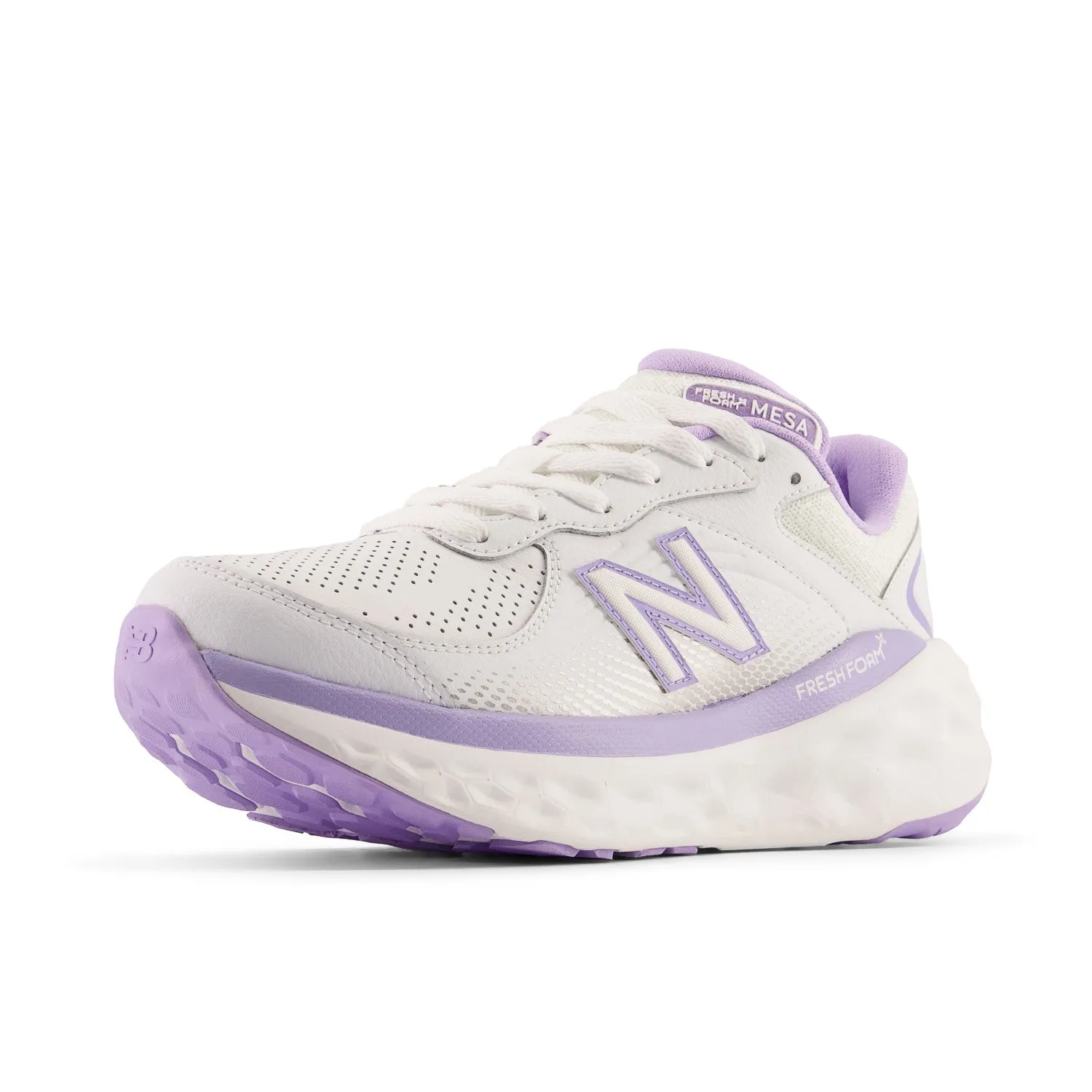 Women's New Balance Fresh Foam X 840Fv1 Color: White (REGULAR & WIDE WIDTH)