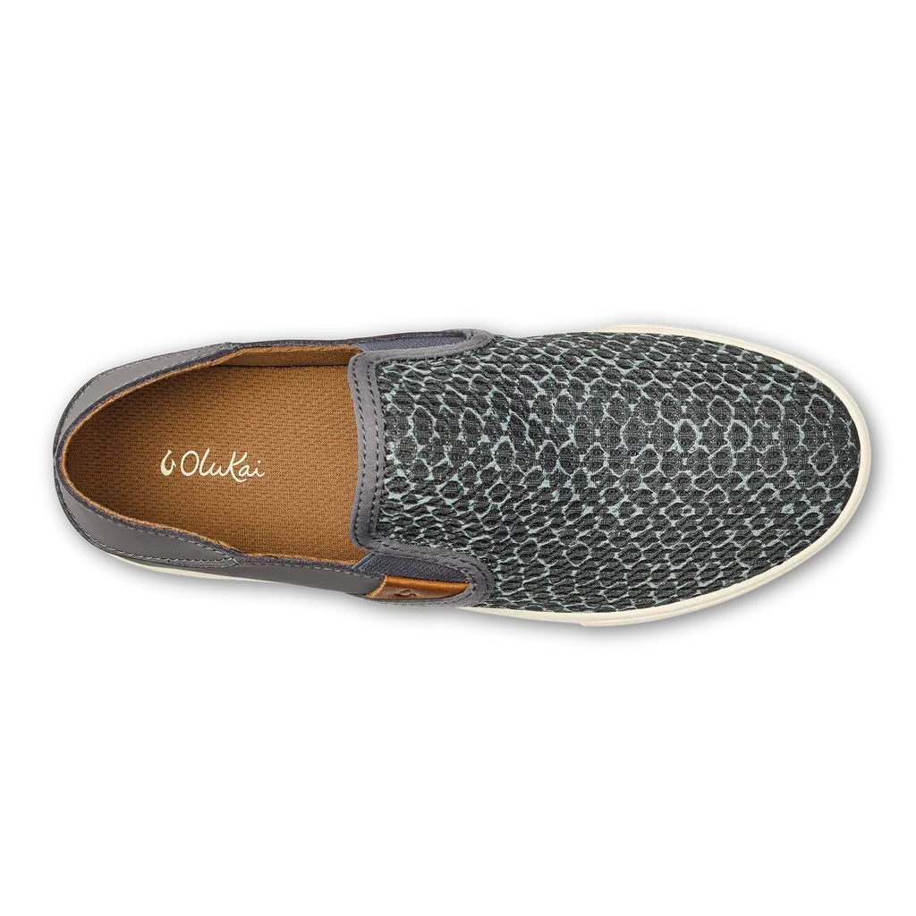 Women's Olukai Pehuea Pa'i Color: Charcoal/ Mo'o